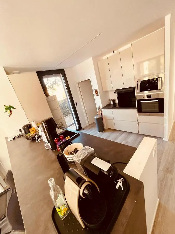 Magnifique Villa Contemporaine Climatise Piscine Ref Villa Notre Dame Saint-Raphael  Saint-Raphael (Var)