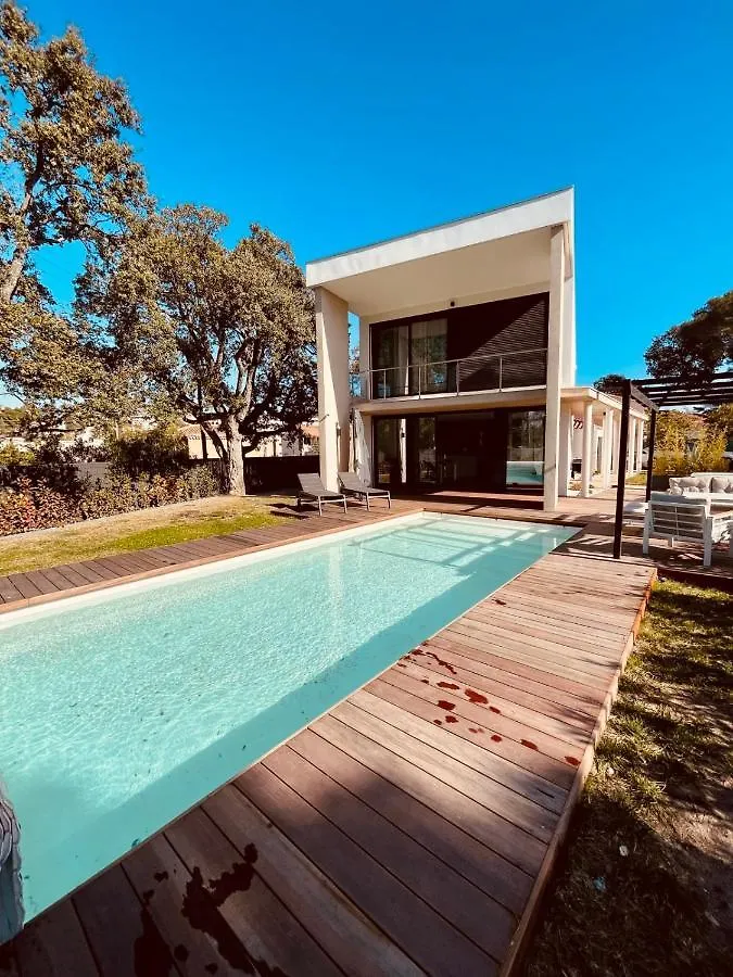 Magnifique Villa Contemporaine Climatise Piscine Ref Villa Notre Dame Saint-Raphael
